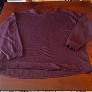 Ambrielle Women's Burgundy Sweatshirt